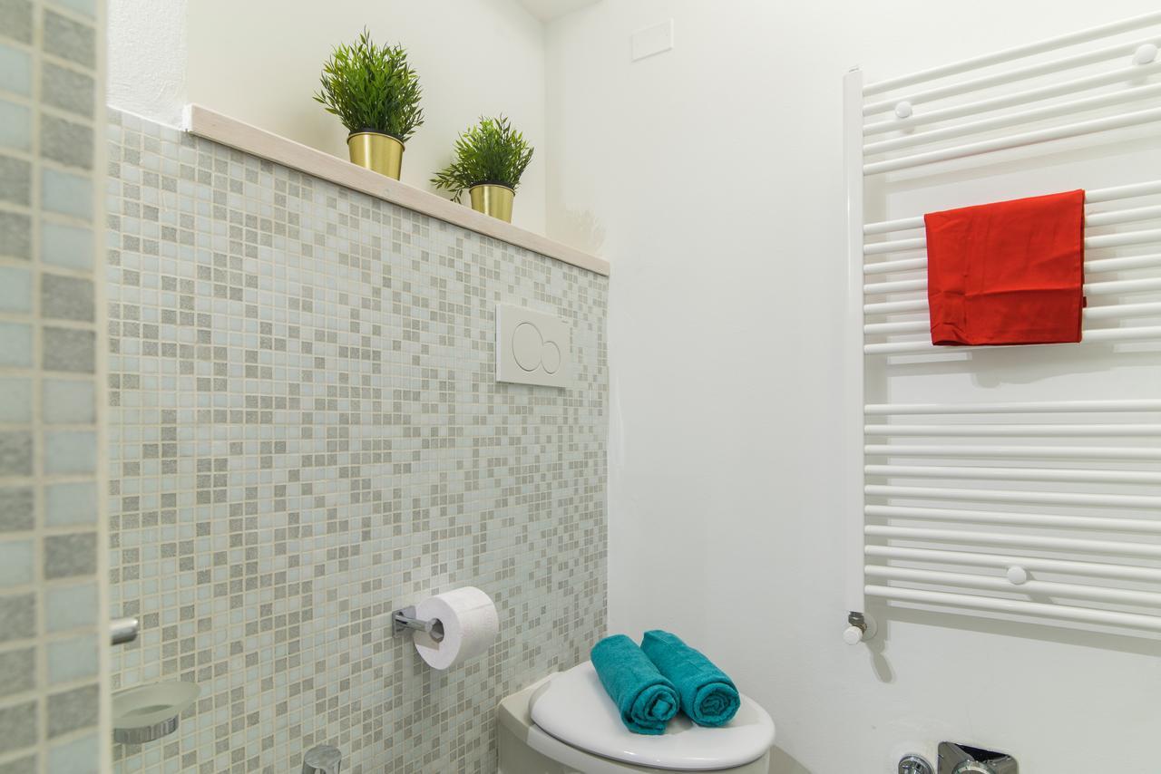 University Loft Apartment โบโลญญา ภายนอก รูปภาพ